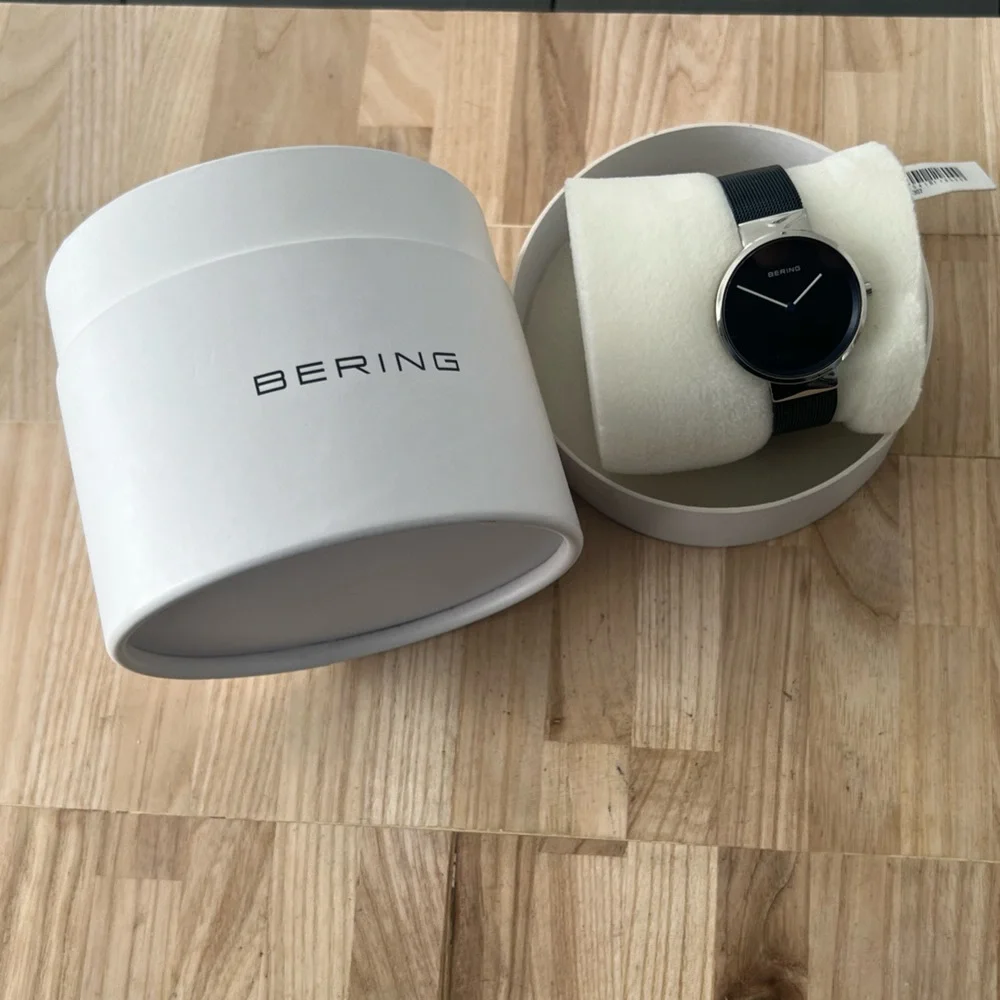 Bering Unisex Luxury Watch Blue Mesh Stainless Adjustable Bracelet Blue Dial NIB